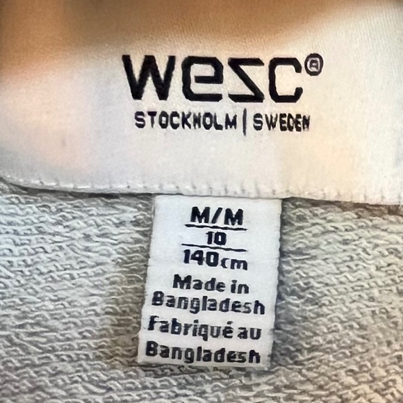 Classic WeSC Icon Crewneck Unisex Tween Sweatshirt, Medium 10 - Picture 6 of 12